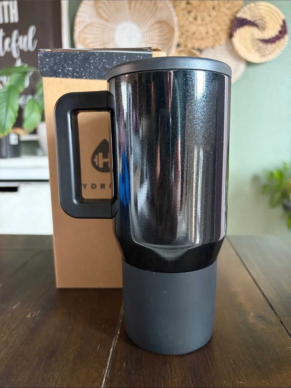 HydroJug 20oz Coffee Traveler in Spellbound! New!